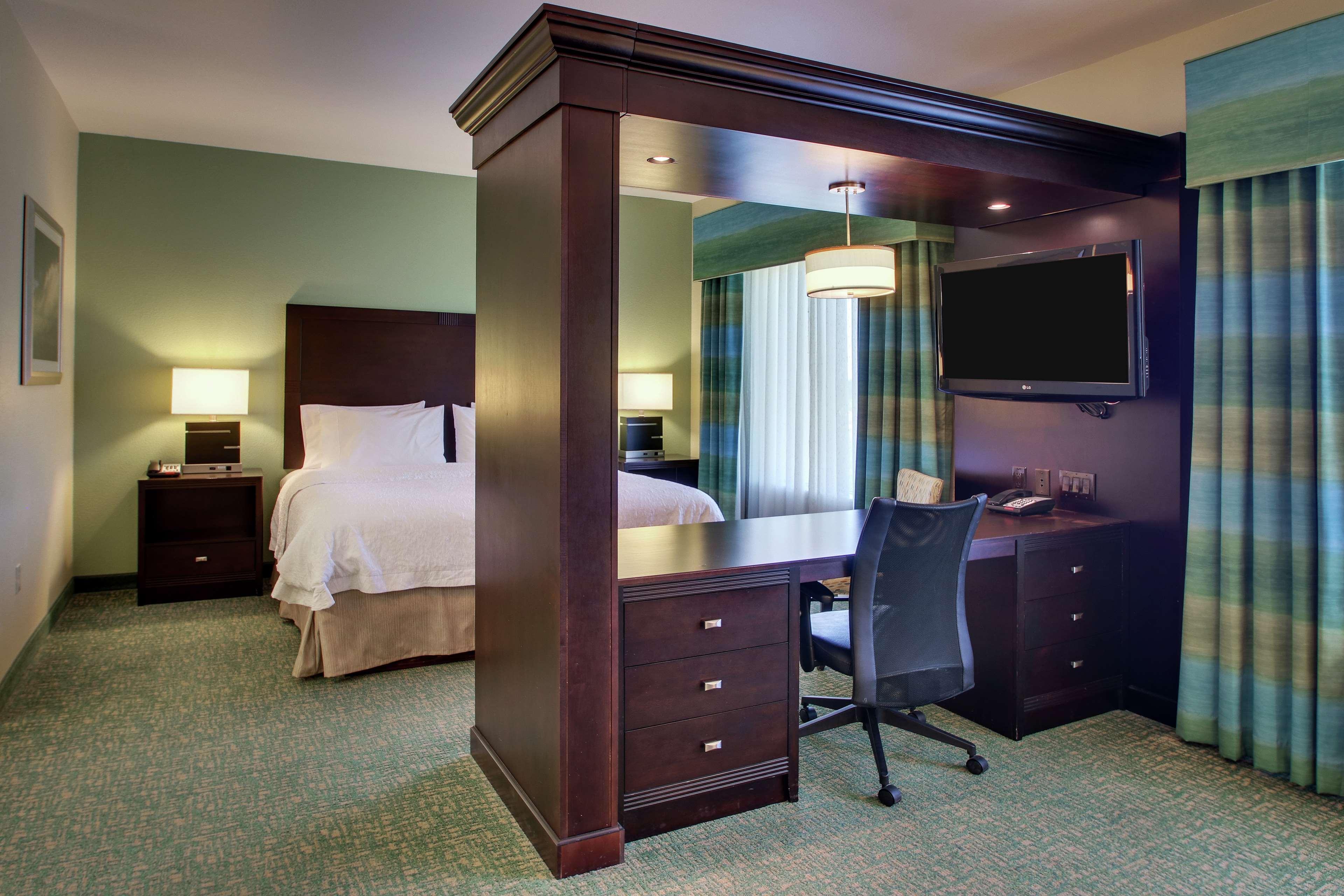 Hampton Inn Vernon Eksteriør billede